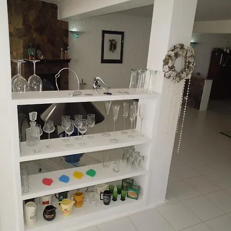 Luxurioese Mit Terrasse בית נופש